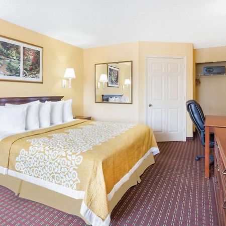 Howard Johnson By Wyndham Orlando-International Drive Exterior photo
